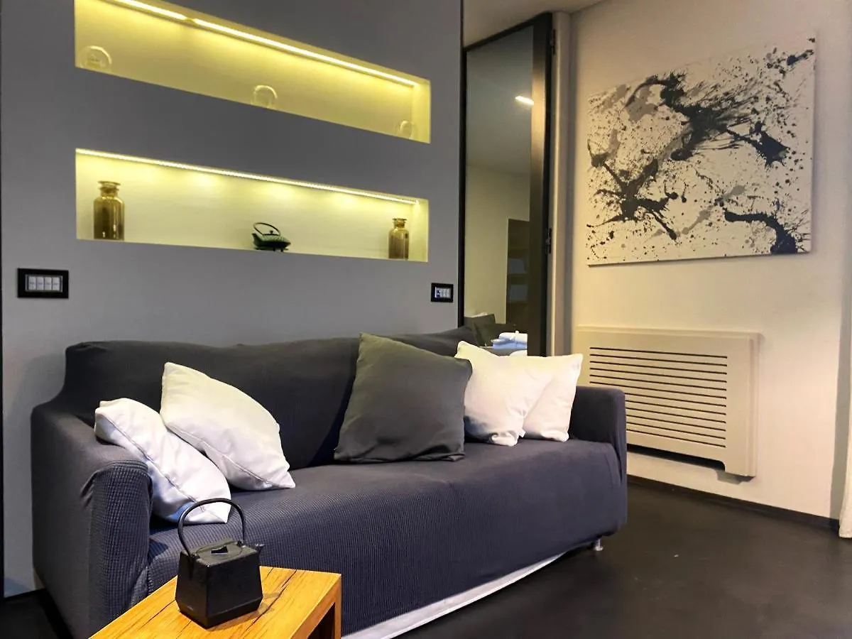 Luxury Design Apartment Carlo Maggi 밀라노