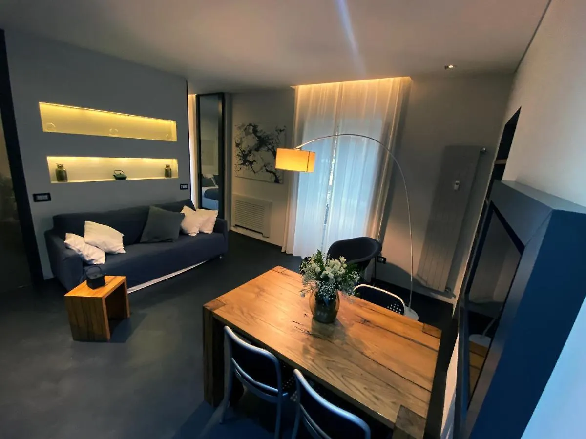 Luxury Design Apartment Carlo Maggi Milán