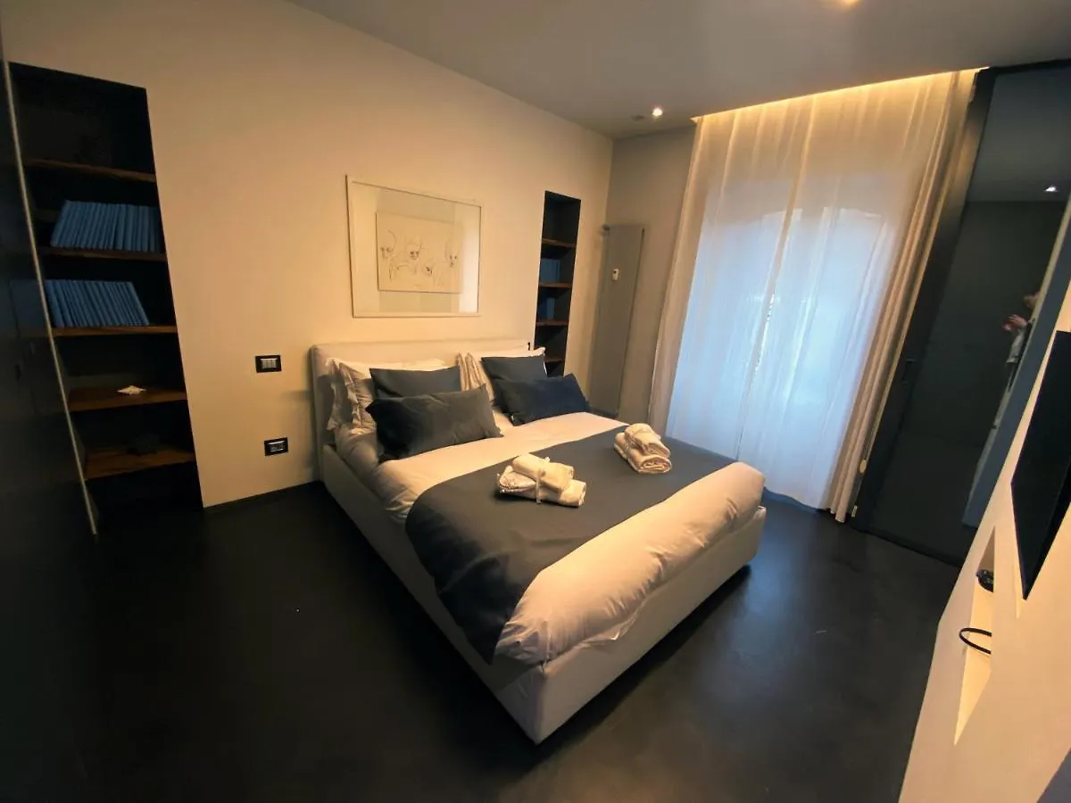 Luxury Design Apartment Carlo Maggi Milán